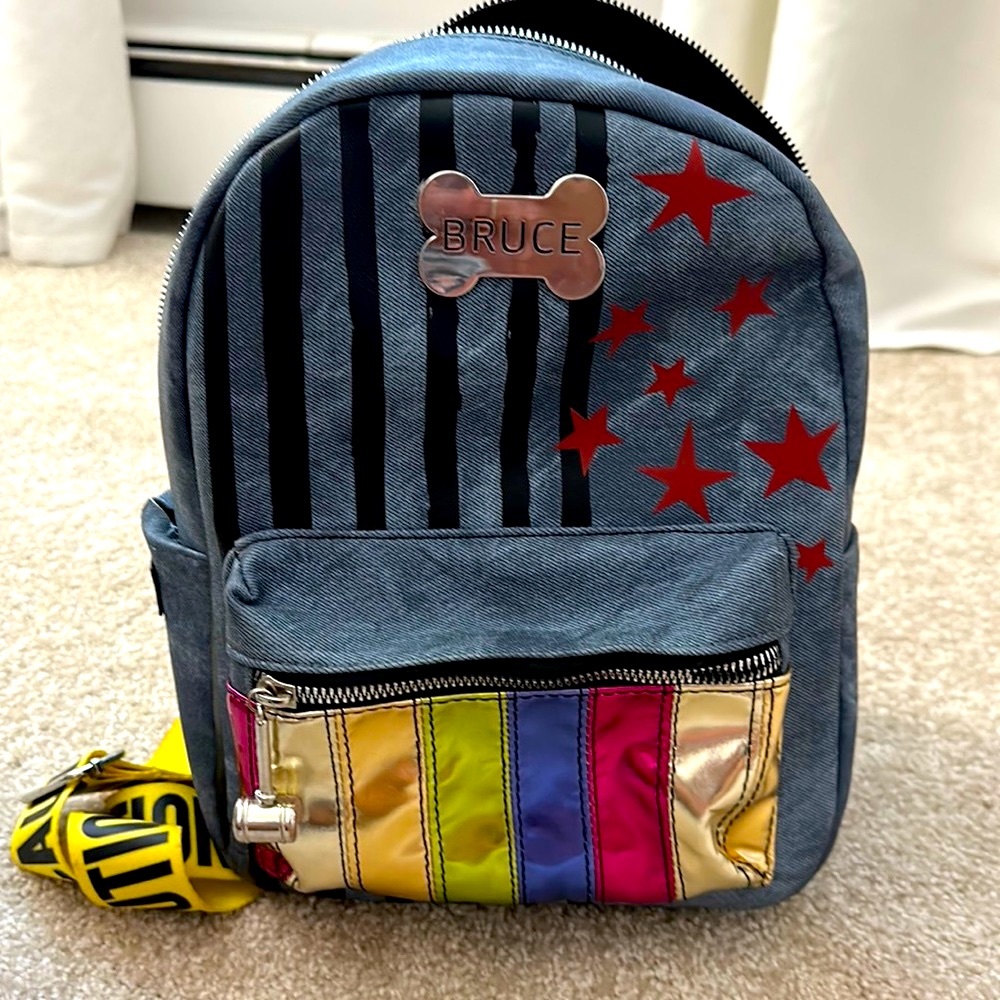 DC COMICS BIRDS OF PREY HARLEY QUINN MINI BACKPACK